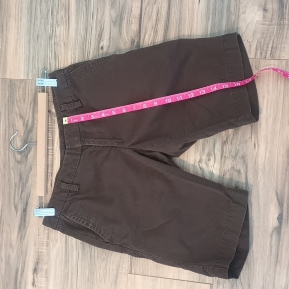Gap women's brown shorts size 2 - Picture 3 of 9